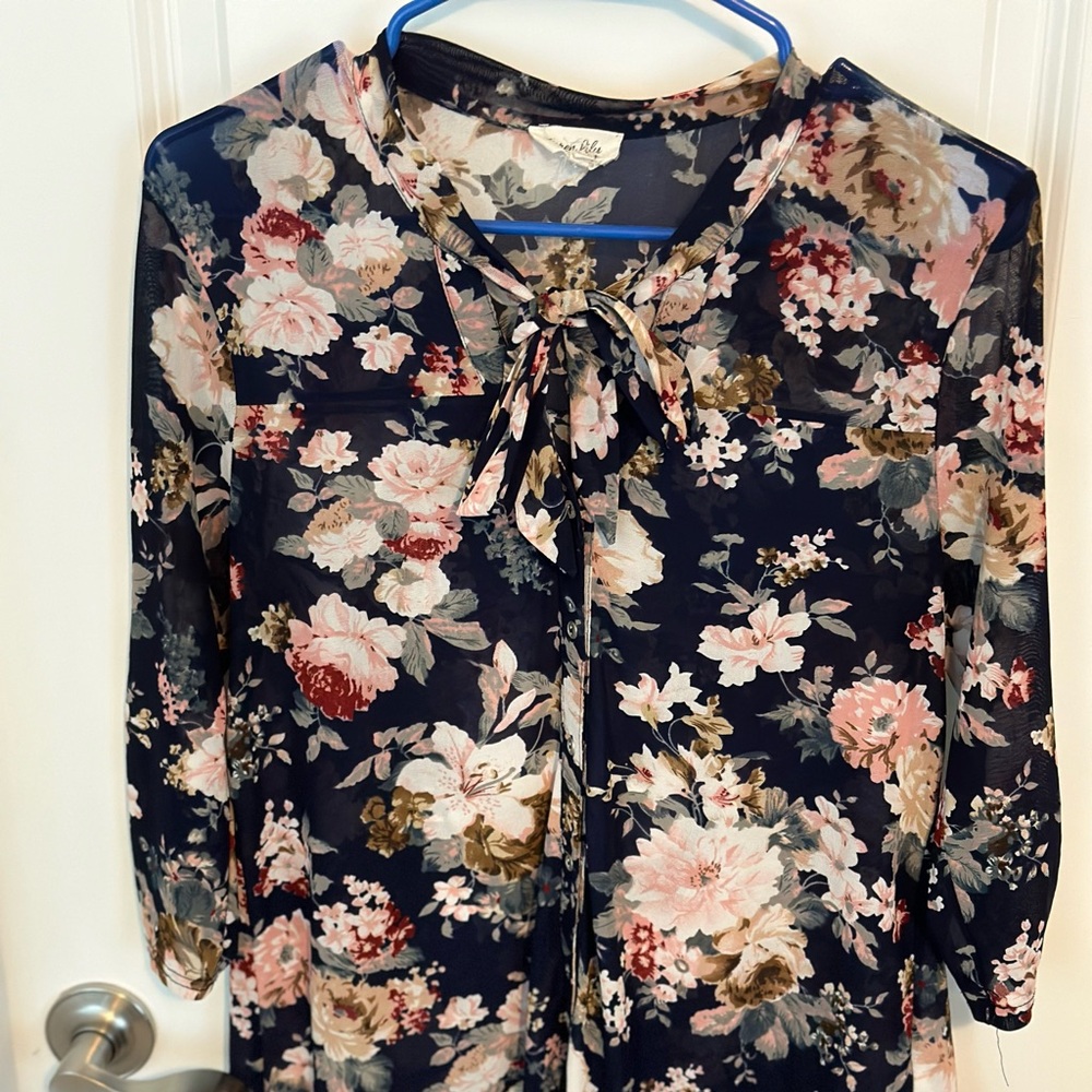 Floral, navy button-up with neck tie